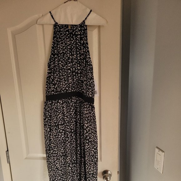 Just Fab Halter Chiffon dress in black leopard 1x (fits like XL), NWT - Picture 1 of 6